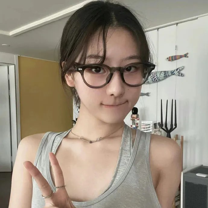 全世界谁倾听你